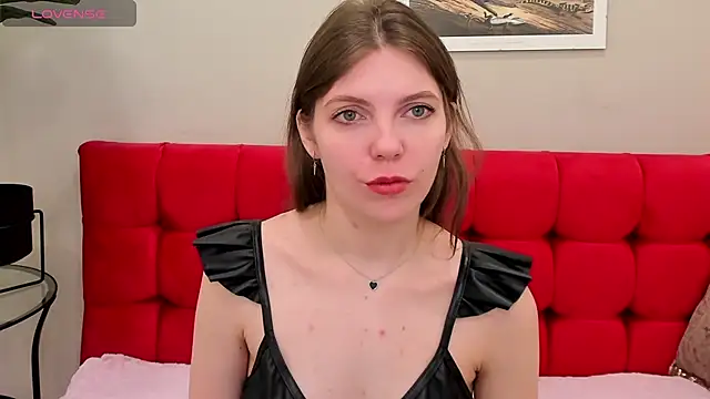 marie reyes  online show from 03.12.25