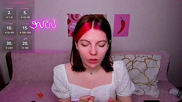 marie reyes  online show from 02.18.26