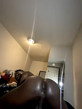 Shawtyblaque21 online show from 10.05.25