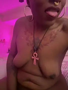 TS QUEENNAIROBI online show from 12.15.24