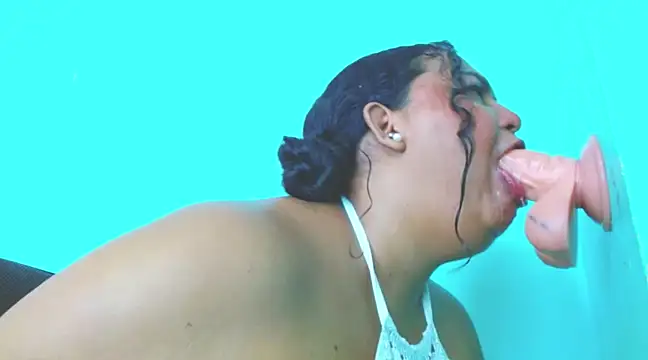 emyli 23 online show from 02.12.25