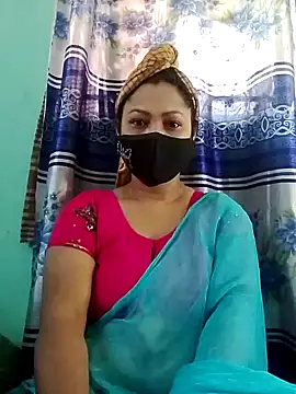 Snapshot of Bithi-Ray chatting on 12.15.24 Bithi-Ray online show from 12.15.24