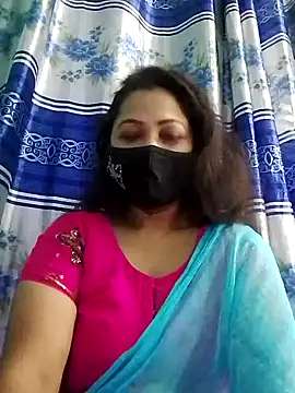 Snapshot of Bithi-Ray chatting on 12.15.24 Bithi-Ray online show from 12.15.24