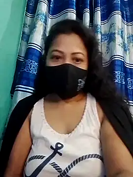 Snapshot of Bithi-Ray chatting on 12.21.24 Bithi-Ray online show from 12.21.24