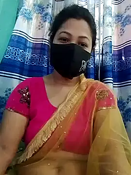 Snapshot of Bithi-Ray chatting on 12.24.24 Bithi-Ray online show from 12.24.24