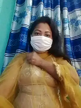 Snapshot of Bithi-Ray chatting on 12.29.24 Bithi-Ray online show from 12.29.24