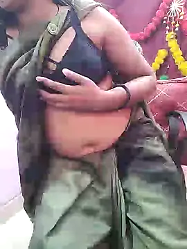 Snapshot of Cute-Anamika50 chatting on 12.24.24 Cute-Anamika50 online show from 12.24.24