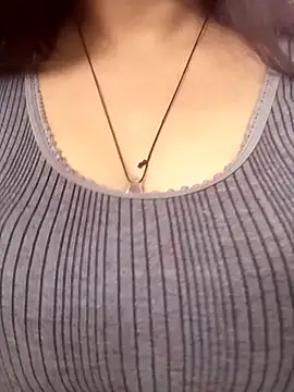 Snapshot of Cute-Anamika50 chatting on 02.04.25 Cute-Anamika50 online show from 02.04.25