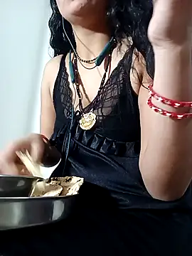 Cute-Aadhvita online show from 02.12.25