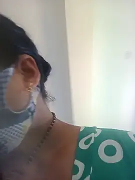 Cute-Aadhvita online show from 09.13.25