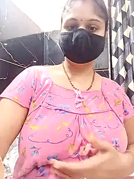 Cute-Aadhvita online show from 02.10.26