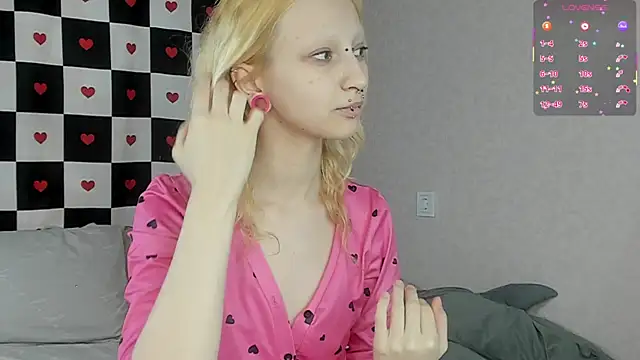 Lexy-Woorhez online show from 02.13.26