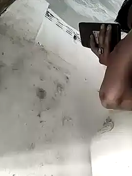 Snapshot of kajalkanojia chatting on 01.10.25 kajalkanojia online show from 01.10.25