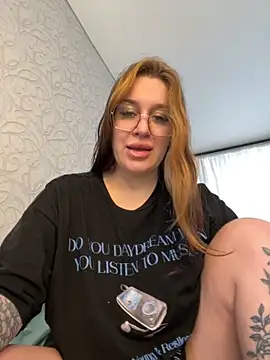 VikiDemi online show from 09.25.25