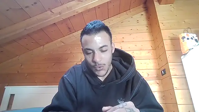 Snapshot of FTM98xxx chatting on 02.24.26 FTM98xxx online show from 02.24.26