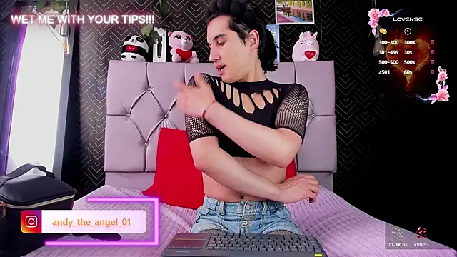 andy angell1 online show from 02.21.25