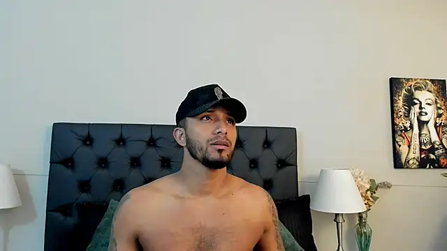 Snapshot of Robin_Rief chatting on 09.16.25 Robin Rief online show from 09.16.25