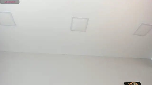 Robin Rief online show from 11.15.25