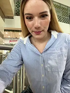 NicoleCut online show from 09.24.25