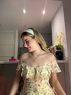 NicoleCut online show from 03.07.26