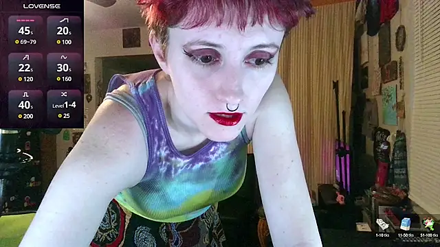 Snapshot of _hellostormy_ chatting on 02.28.25 hellostormy online show from 02.28.25