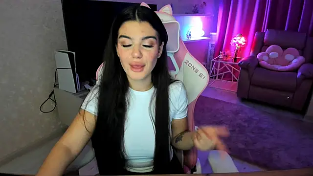 AlluringAriel online show from 10.21.25