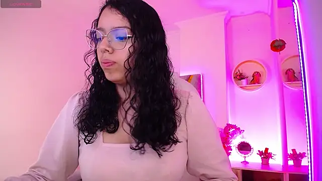 Aurora Brownn online show from 03.13.25