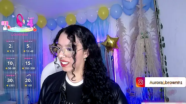 Aurora Brownn online show from 09.29.25