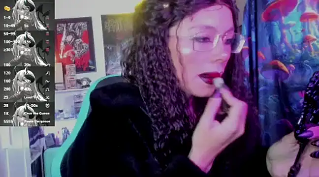 Snapshot of _sakae_ chatting on 02.14.25 sakae online show from 02.14.25