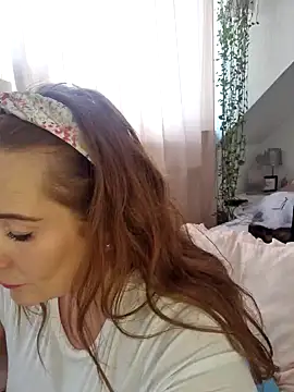 Engel mia online show from 02.19.25