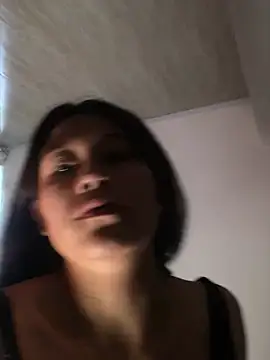 Snapshot of mariana_21x chatting on 01.13.25 mariana 21x online show from 01.13.25