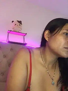 Snapshot of mariana_21x chatting on 01.15.25 mariana 21x online show from 01.15.25