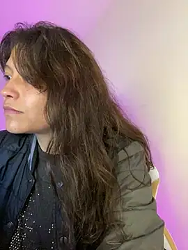 Snapshot of mariana_21x chatting on 01.25.25 mariana 21x online show from 01.25.25