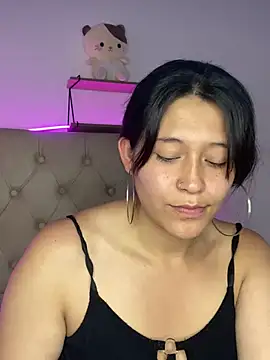 Snapshot of mariana_21x chatting on 02.21.25 mariana 21x online show from 02.21.25