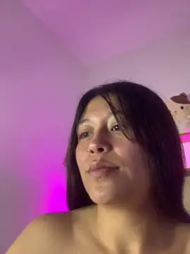 Snapshot of mariana_21x chatting on 03.04.25 mariana 21x online show from 03.04.25