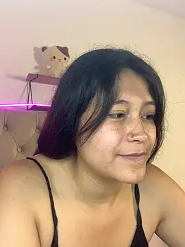 Snapshot of mariana_21x chatting on 03.14.25 mariana 21x online show from 03.14.25