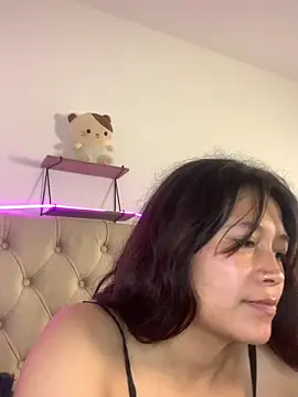 Snapshot of mariana_21x chatting on 03.14.25 mariana 21x online show from 03.14.25
