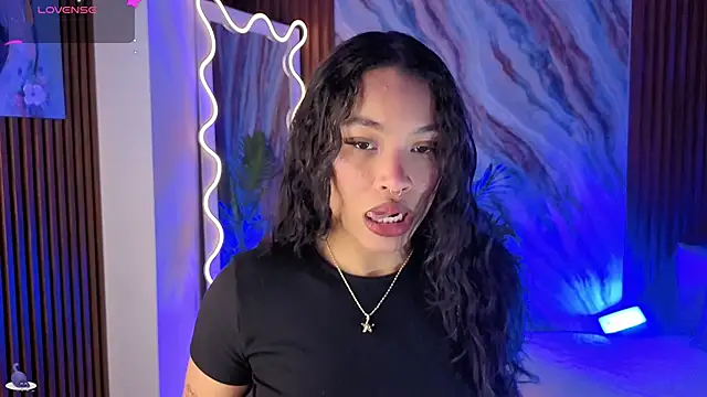 Snapshot of penelope_tay1 chatting on 05.08.26 penelope tay1 online show from 05.08.26