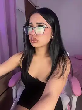 Emily-14 online show from 12.20.25