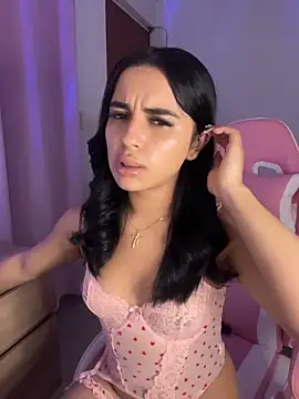 Snapshot of Emily-14 chatting on 02.18.26 Emily-14 online show from 02.18.26