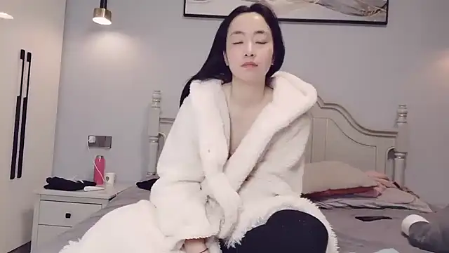 sasa-loves online show from 02.22.25