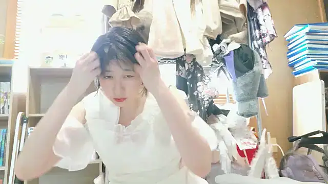 morikawa sayaka online show from 10.10.25