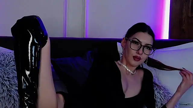 SkylerSpark online show from 03.13.25