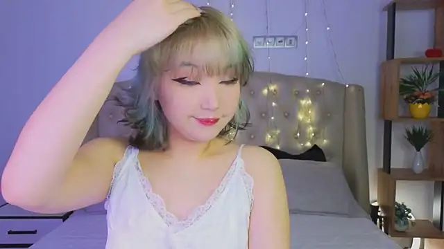 Milla Aheo online show from 03.21.25