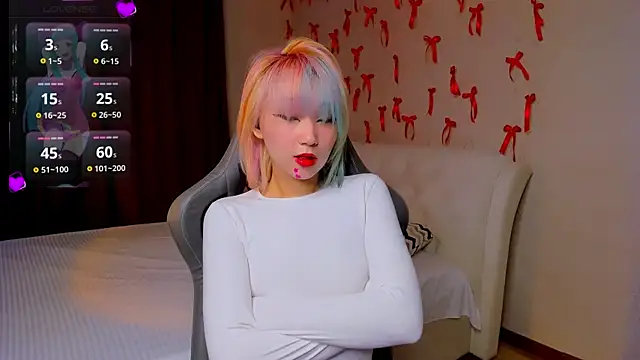 Milla Aheo online show from 03.25.26