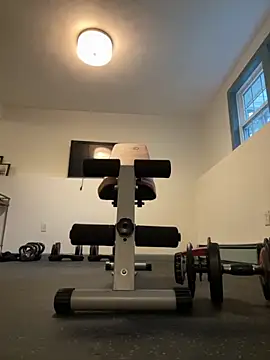 longcurved212121 online show from 10.13.25