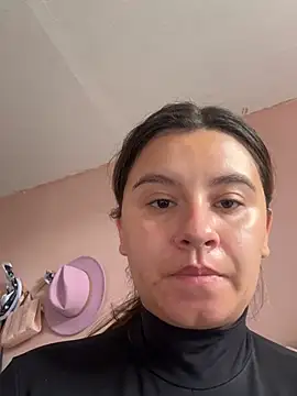 SaraBraun  online show from 03.27.26