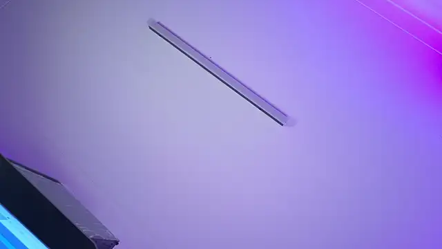 Snapshot of ArtemisaBlake chatting on 10.18.25 ArtemisaBlake online show from 10.18.25