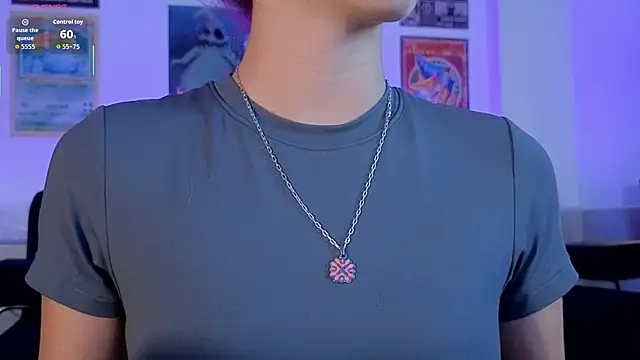 Snapshot of ArtemisaBlake chatting on 12.18.25 ArtemisaBlake online show from 12.18.25