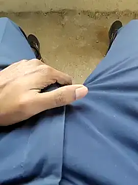 Snapshot of bananadick____ chatting on 12.17.24 bananadick     online show from 12.17.24